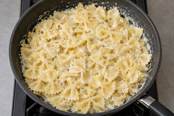 パスタを絡める