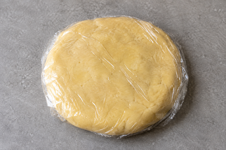 Make the pâte brisée