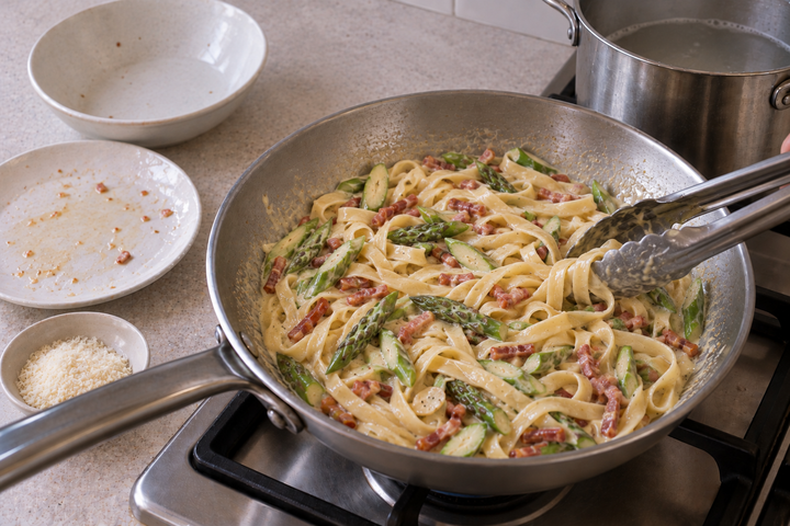 パスタを絡める