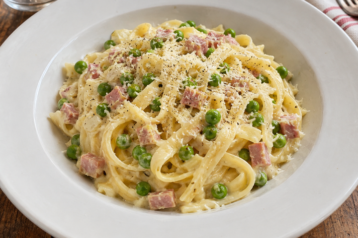 Fettuccine alla Papalina