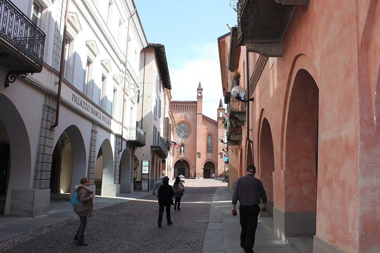 A view of Alba