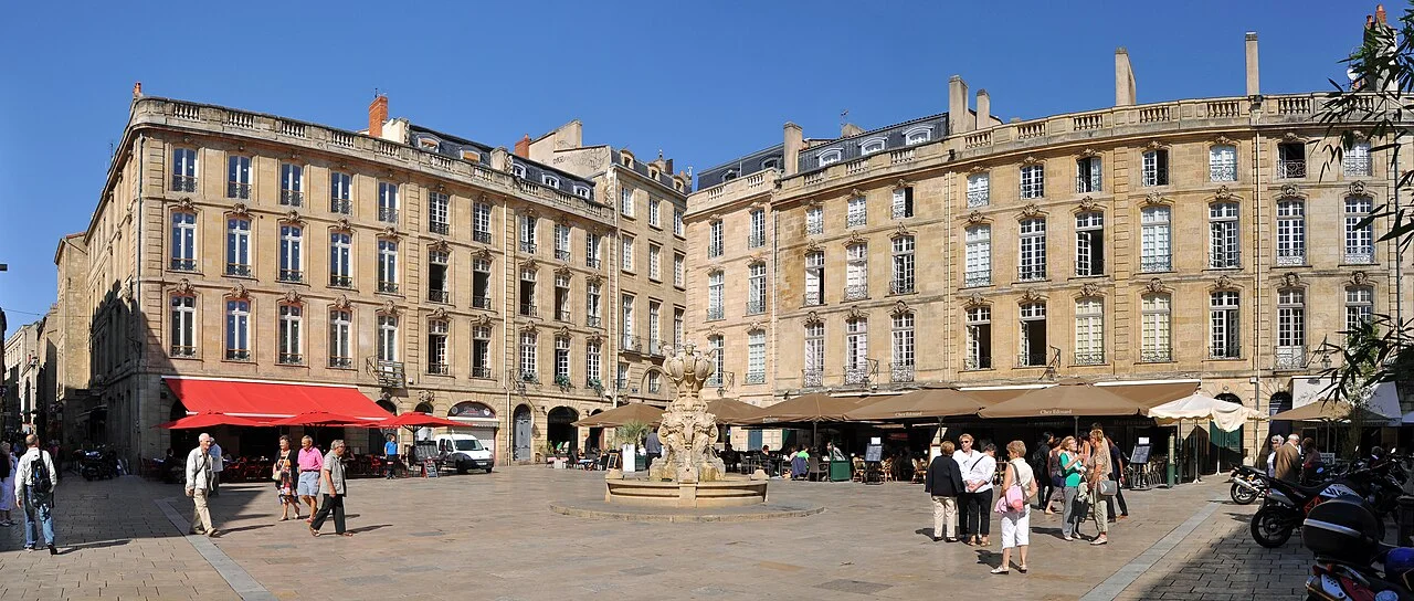 Veduta di Place du Parlement, Bordeaux