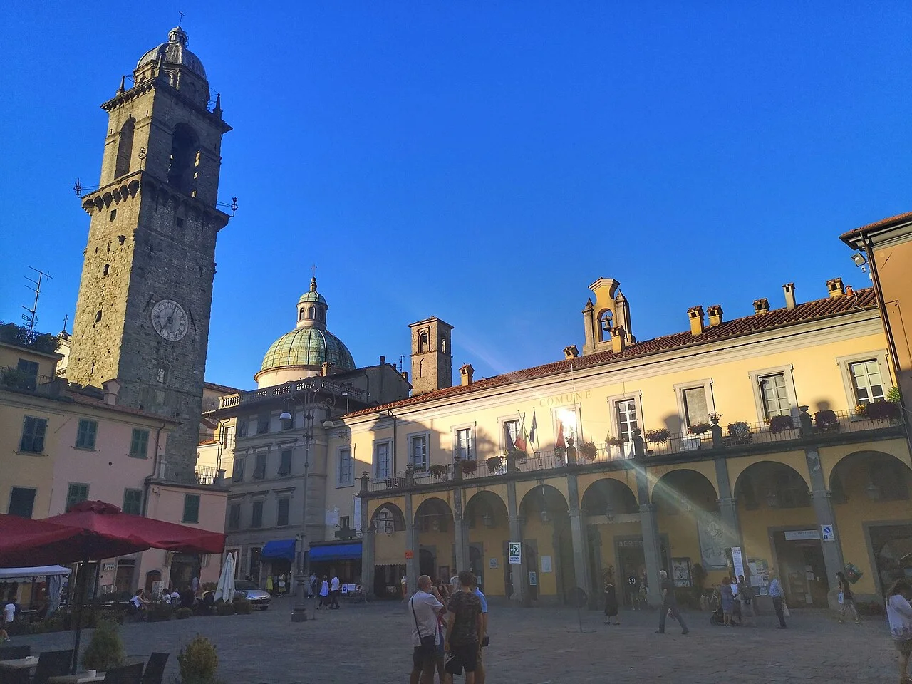 Veduta di Pontremoli, Lunigiana