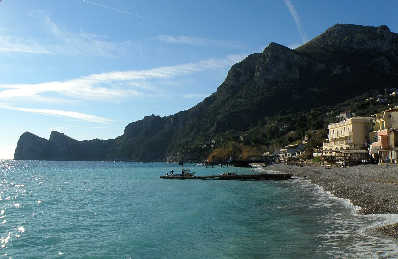Veduta di Nerano, Marina del Cantone