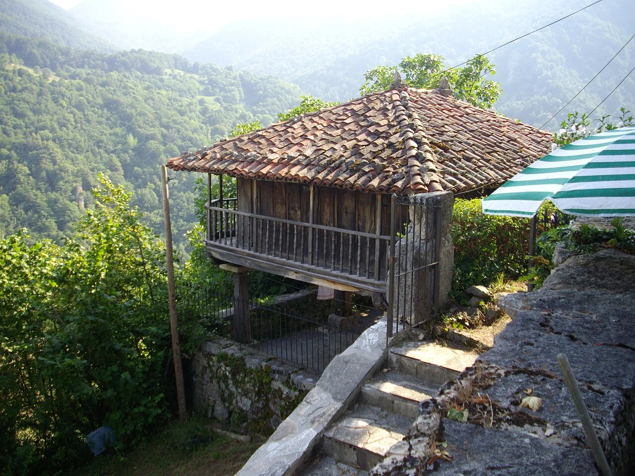 Veduta di Cabranes, Asturias